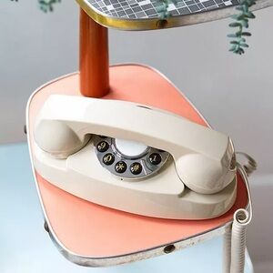 Urban outfitters telephone